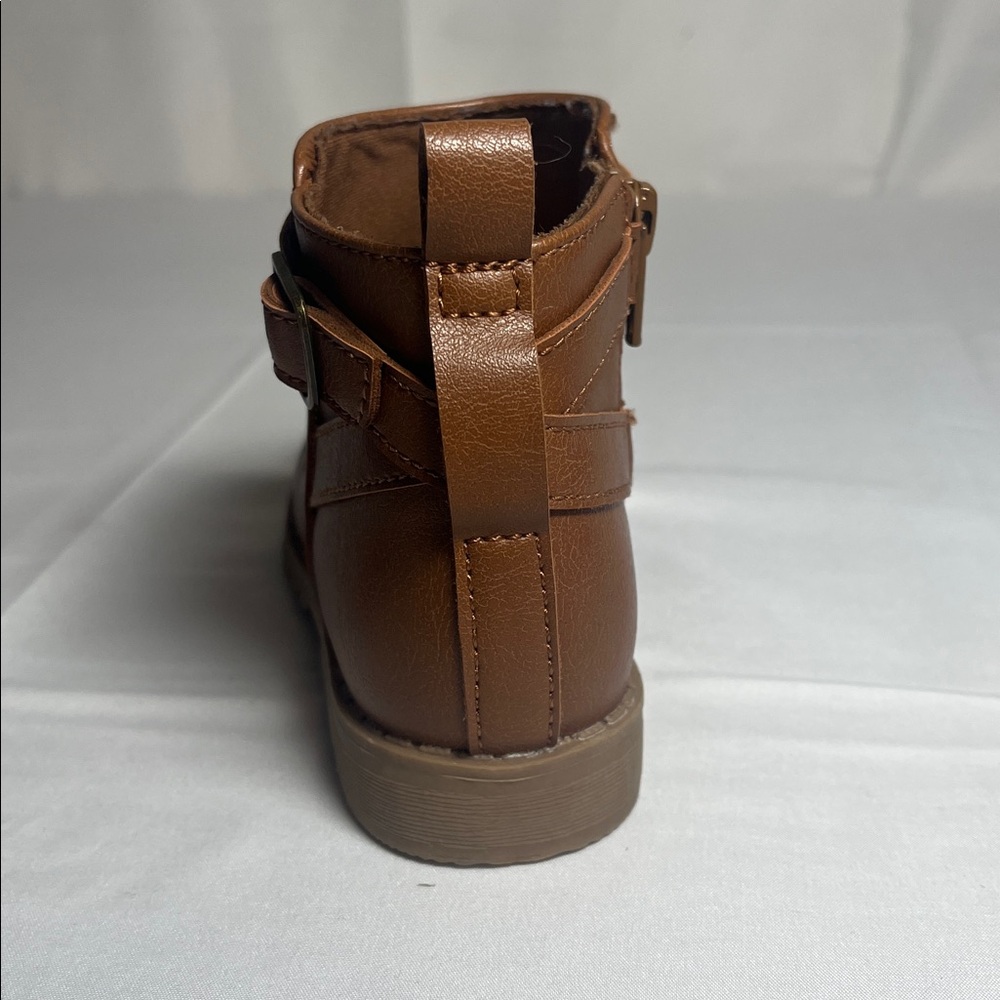 Old Navy “Golden Tan” Kids Ankle Boots - Picture 3 of 12